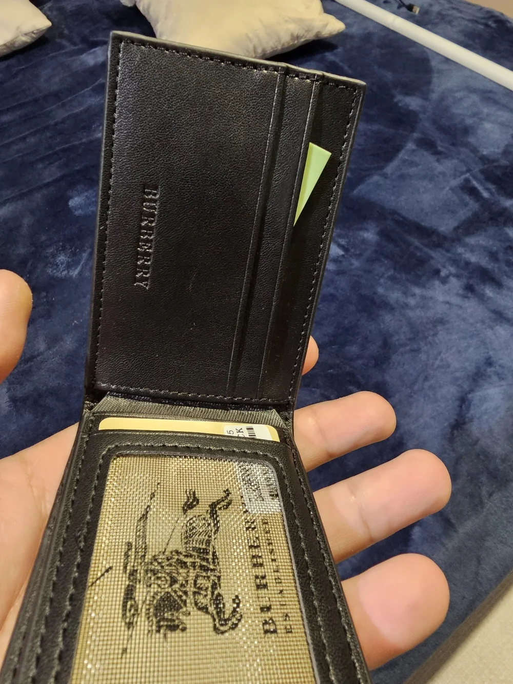 Burberry Men’s Black Textured Leather Cardholder